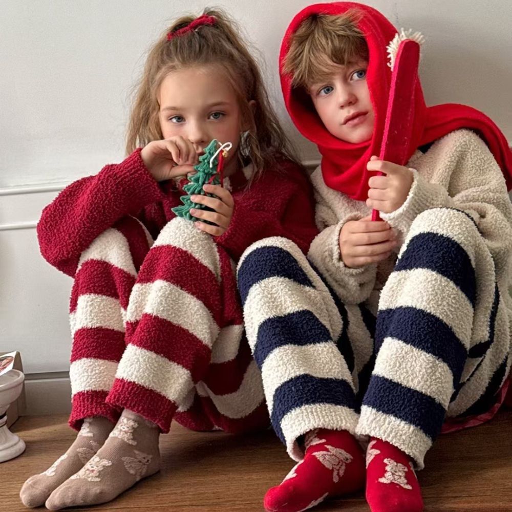 Kids Christmas Pajamas Red Holiday Loungewear Cozy Sherpa Sleepwear for Boys Girls