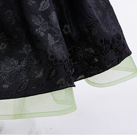 Girls Witch Dress Black Vintage Ruffled Puff Sleeves Tiered Dress for Cosplay Events