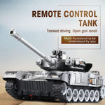 9CH Remote Control Tank 2.4G Tracked Tank 360° Rotating Turret with Light Sound Effects