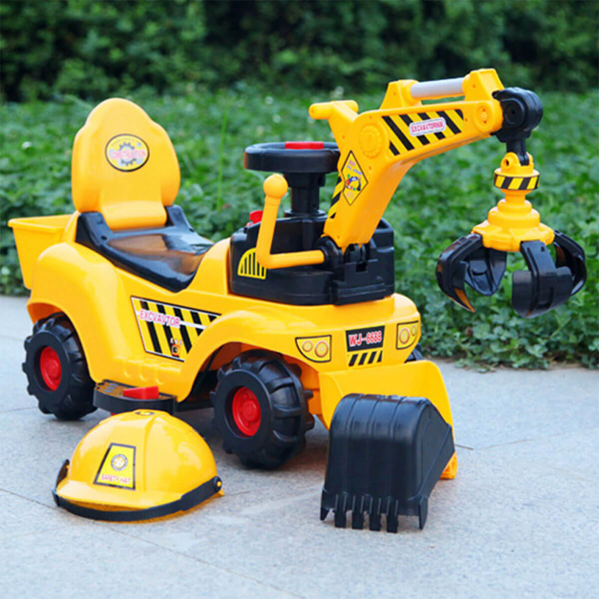 6V Kids Electric Excavator With Digging & Grabbing Outdoor Indoor Ride On Toy With Helmet & Music