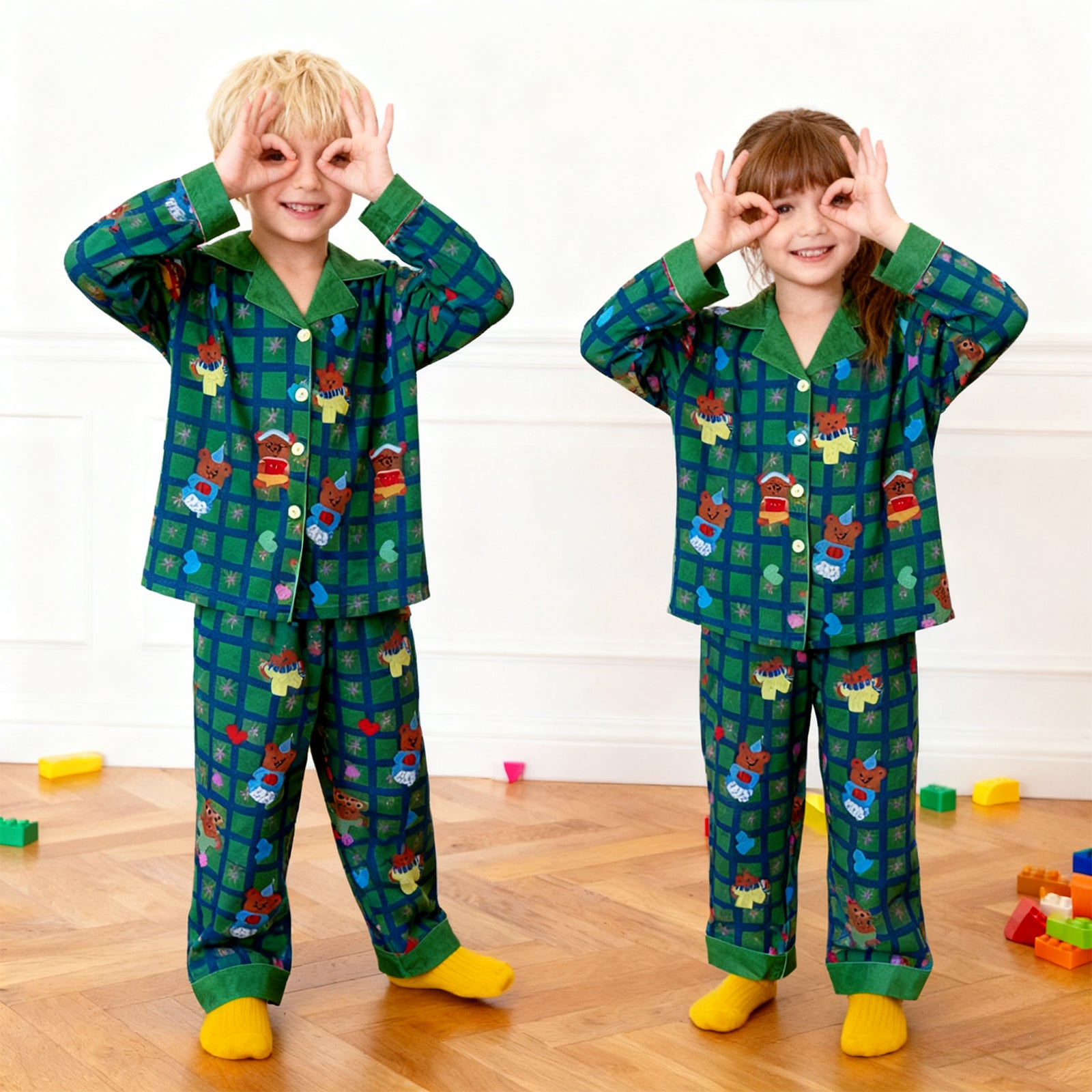 Kids Christmas Pajamas Unisex Green Long Sleeve Button Down Loungewear Plaid Xmas Jammies