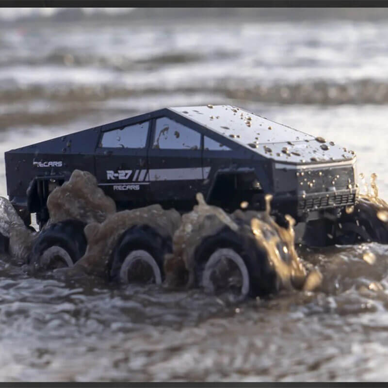 8WD Amphibious RC Car 2.4G Waterproof Off-Road Vehicle Electric Pickup Summer Toy
