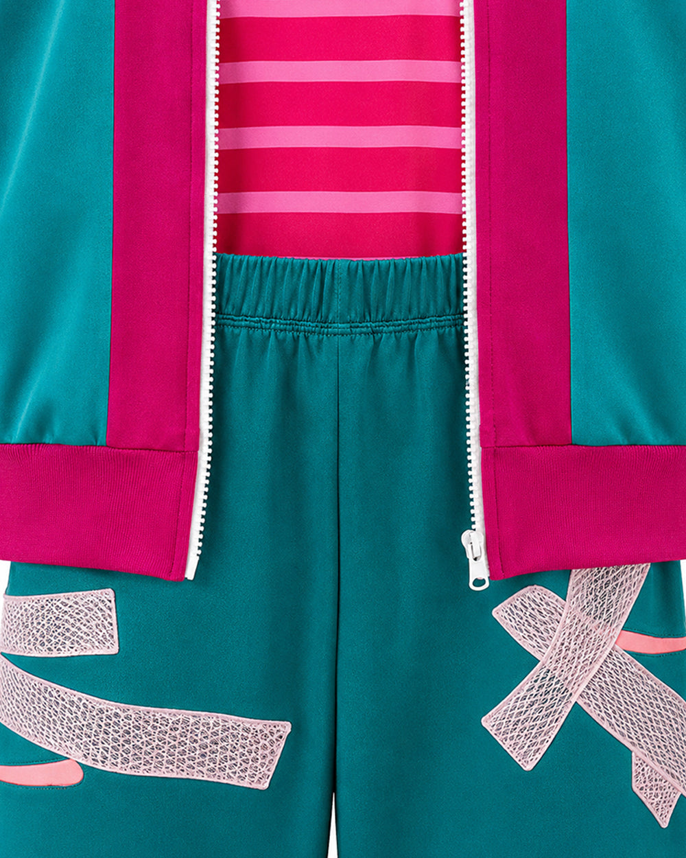 90s Retro Adventure Girl Costume Green Jacket Pants and Shirt 3pcs Set for Themed Parties