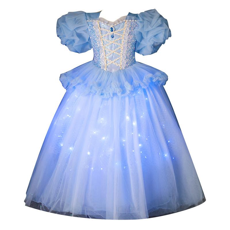 COYBTO Robe Princesse Fille, LED Deguisement Princesse avec Perruque Lumineuse Couronne Ensemble, Déguisement Princesses, Robe de Princesses pour Carnaval Cosplay COYBTO Robe Princesse Fille, LED Deguisement Princesse avec Perruque Lumineuse Couronne Ensemble, Déguisement Princesses, Robe de Princesses pour Carnaval Cosplay