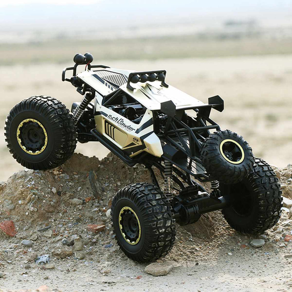 1/8 Large RC Car 4WD Remote Control Monster Truck Rock Crawler Climbing Buggy