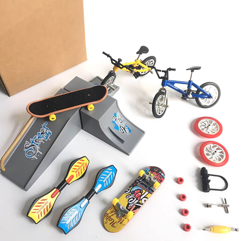 New Finger Skateboards Mini Finger Toys Set Mini Scooter Finger Roller Skates