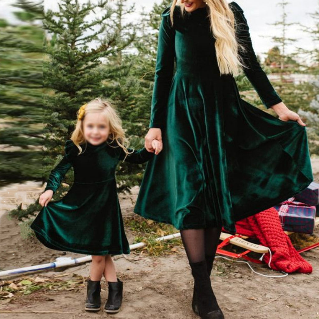 Mommy and Me Vintage Velvet Matching Dress Long Sleeve A-line Mother Daughter Dress