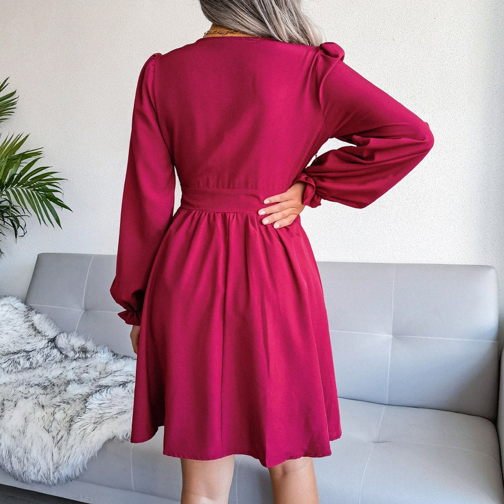 Sexy Pleated Chiffon Dress Elegent V-neck Solid Dress