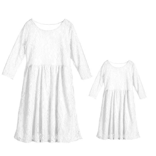 Mommy and Me-Family Matching Mother Daughter Lace Floral Long Dresses